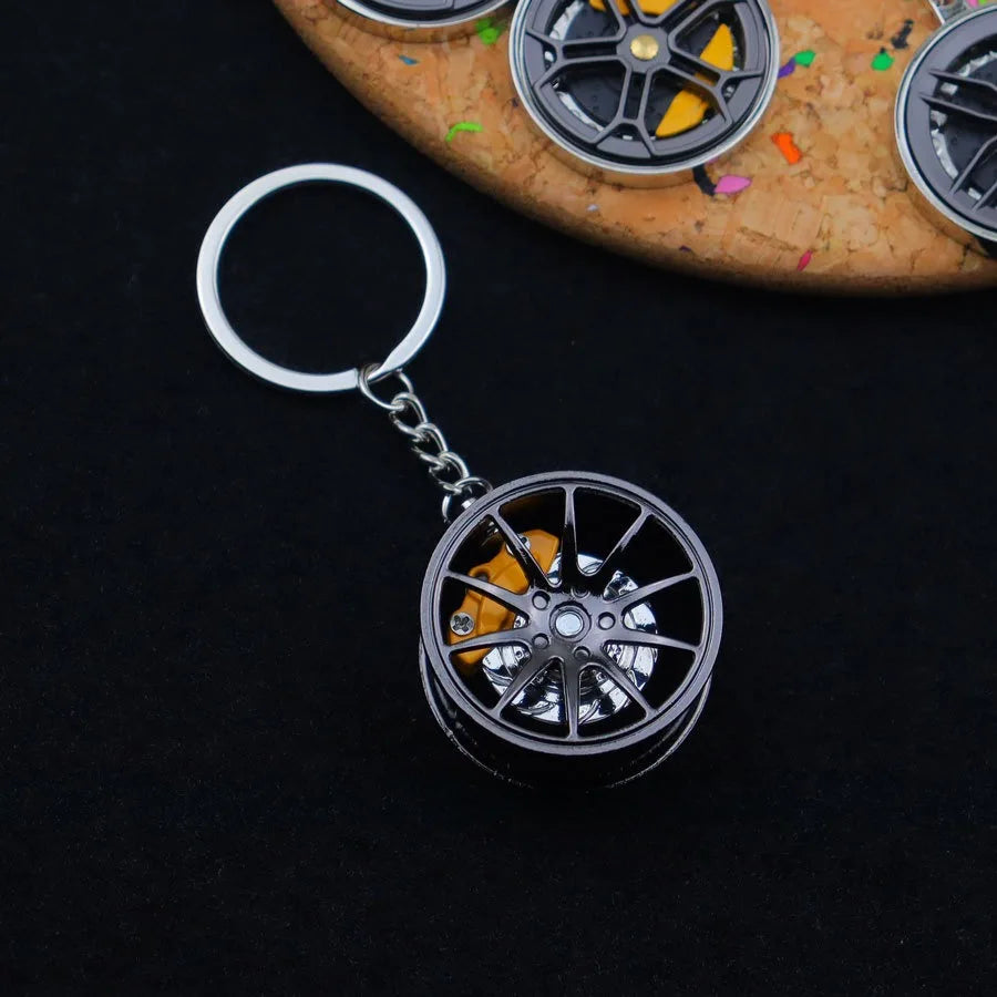 Creative Metal Wheel Hub Rotary Bearing Keychain Fashionable Alloy Accessory Daily Use Car Key Ring Brake Disc Clamp Pendant