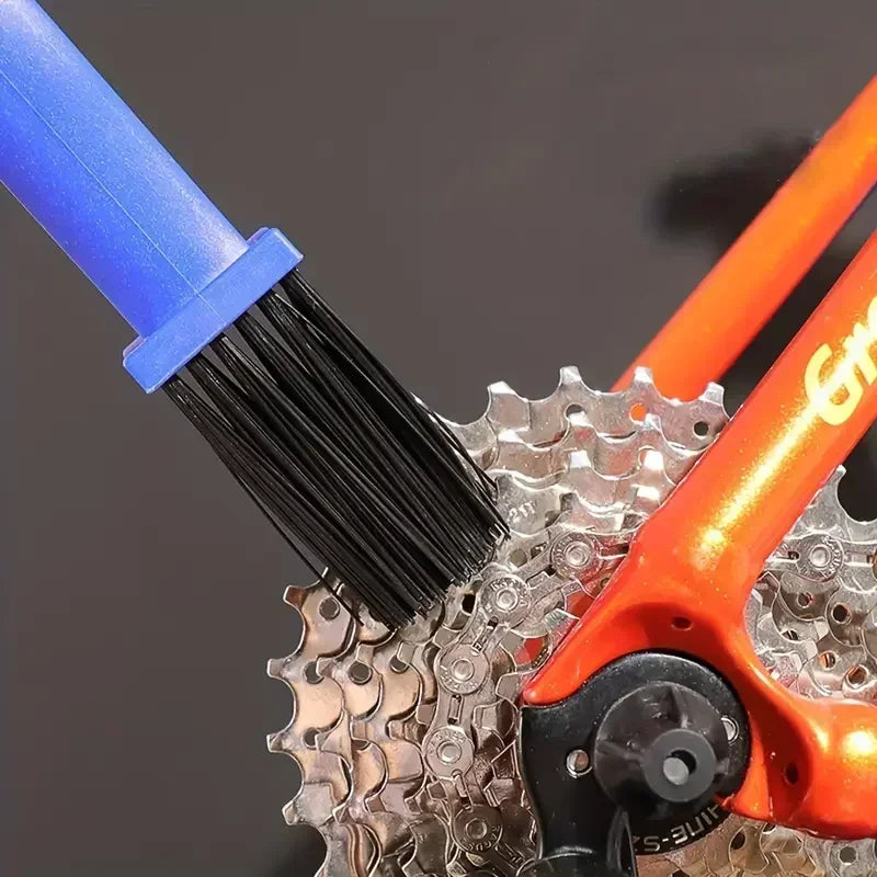 Motorcycle & Bike Chain Cleaning Brush